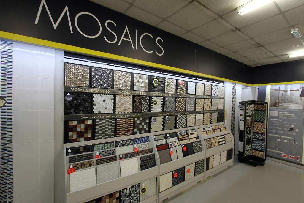 Topps Tiles Harlow | Unit 2 Oaks Retail Park, Howard Way, Harlow CM20 2AB, UK | Phone: 01279 454348