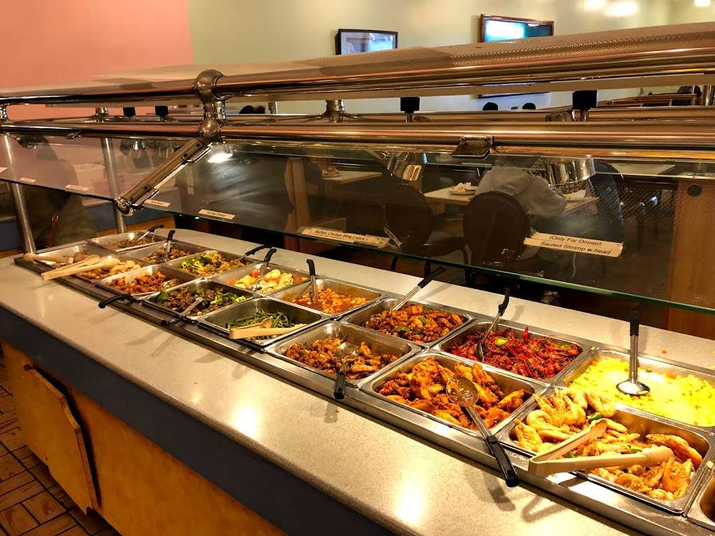 New Buffet Castle | 3326 W Belmont Ave, Chicago, IL 60618, USA | Phone: (773) 267-6688