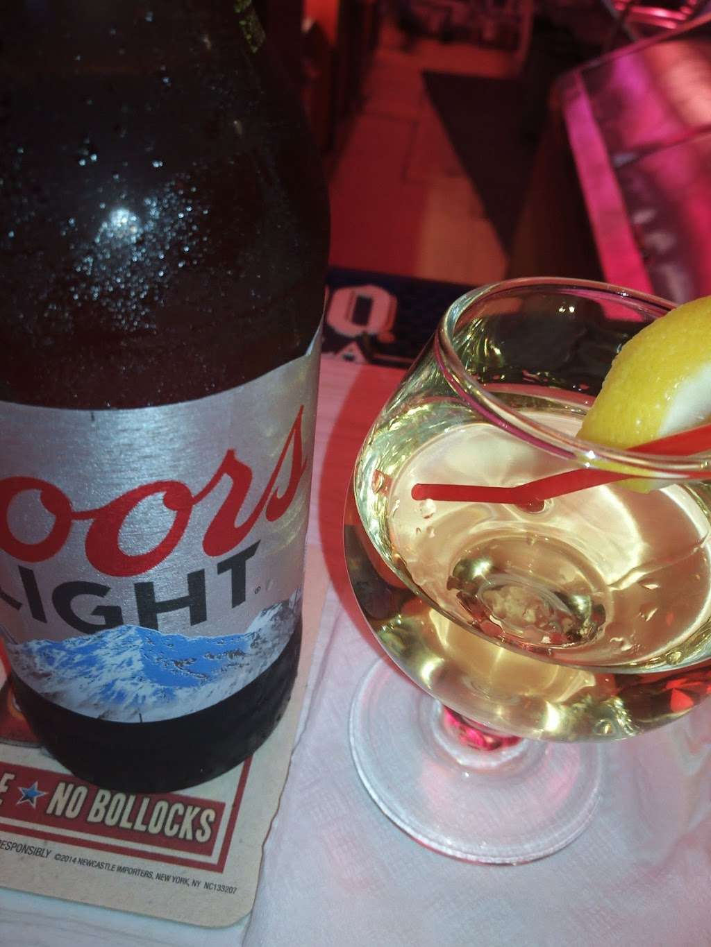 Dukes Lounge & Liquors | 121 E 79th St, Chicago, IL 60619, USA | Phone: (773) 874-6343