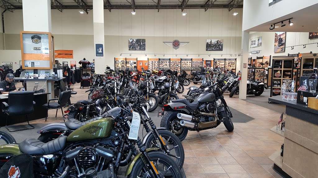 Simi Valley Harley-Davidson | 6190 Condor Dr, Moorpark, CA 93021, USA | Phone: (805) 552-9555