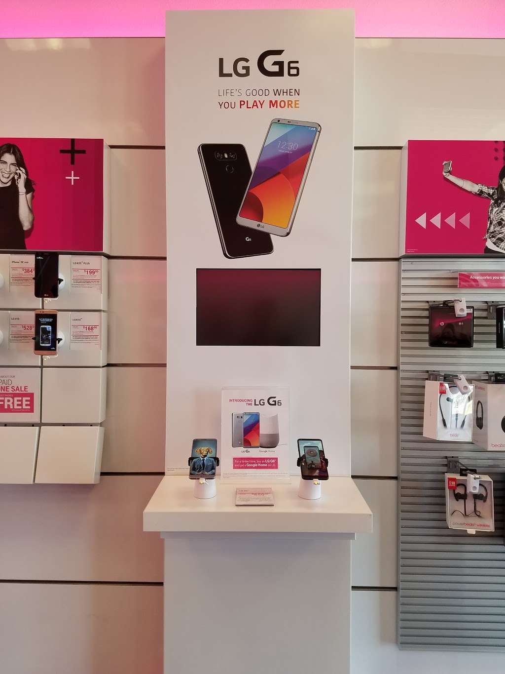 T-Mobile | 4551 E Cactus Rd, Phoenix, AZ 85032, USA | Phone: (602) 569-0029