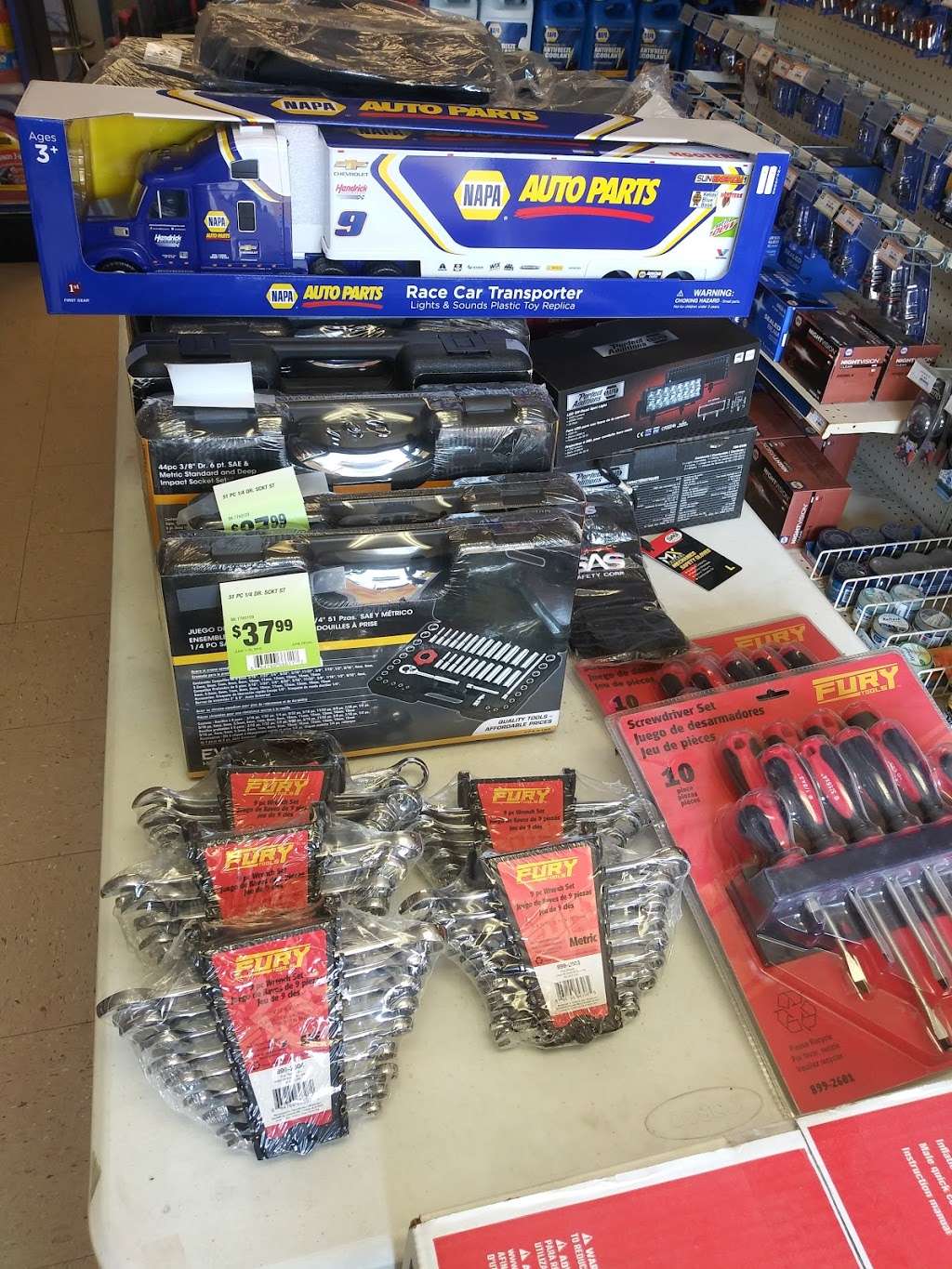 NAPA Auto Parts - Genuine Parts Company | 12 N Main St, Selbyville, DE 19975 | Phone: (302) 436-5114