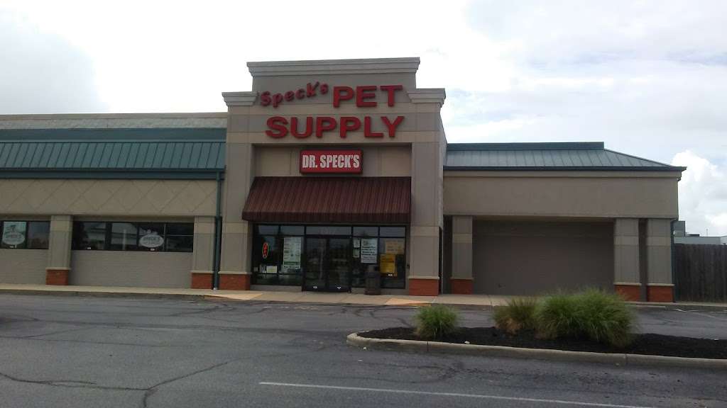 Specks Pet Supplies | 7577 E US Hwy 36, Avon, IN 46123, USA | Phone: (317) 272-7738