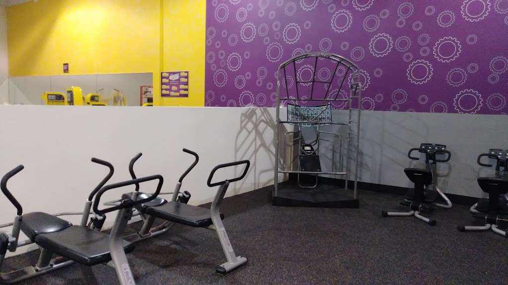 Planet Fitness | 50 W Rand Rd, Arlington Heights, IL 60004, USA | Phone: (847) 749-4212