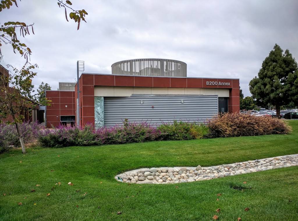 Irvine Valley College Chemistry Lab Annex | 5500 Irvine Center Dr, Irvine, CA 92618, USA | Phone: (949) 451-5214