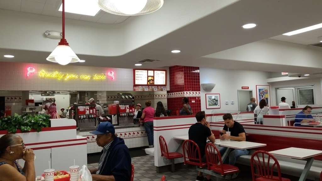 In-N-Out Burger | 2021 W Ave I, Lancaster, CA 93536, USA | Phone: (800) 786-1000