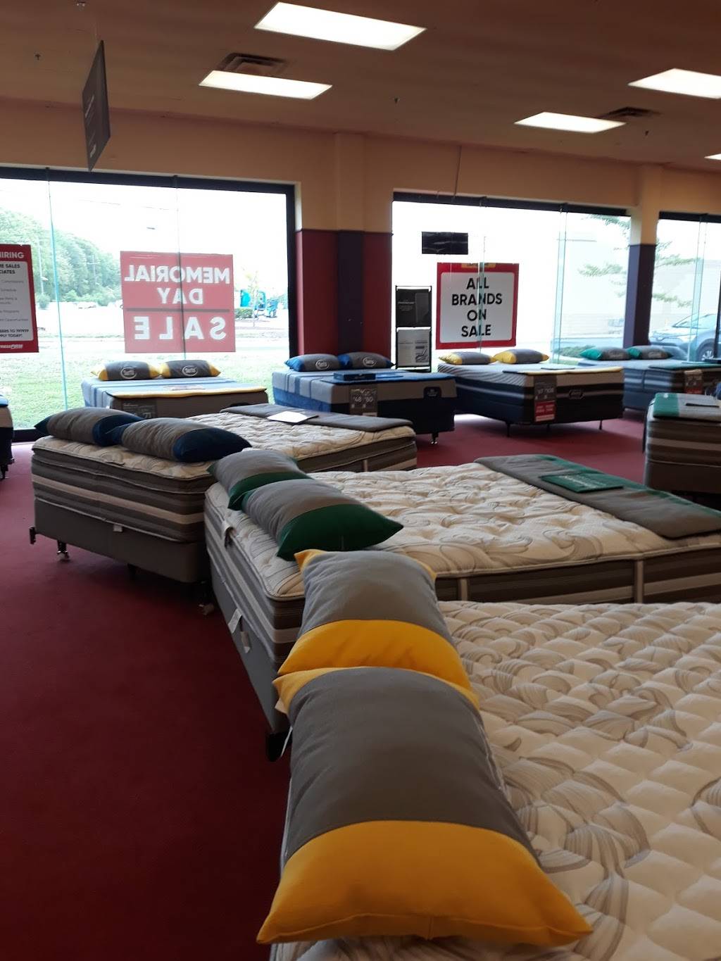 Mattress Firm Clearance | 1601 W Edgar Rd Ste 4, Linden, NJ 07036, USA | Phone: (908) 862-2712