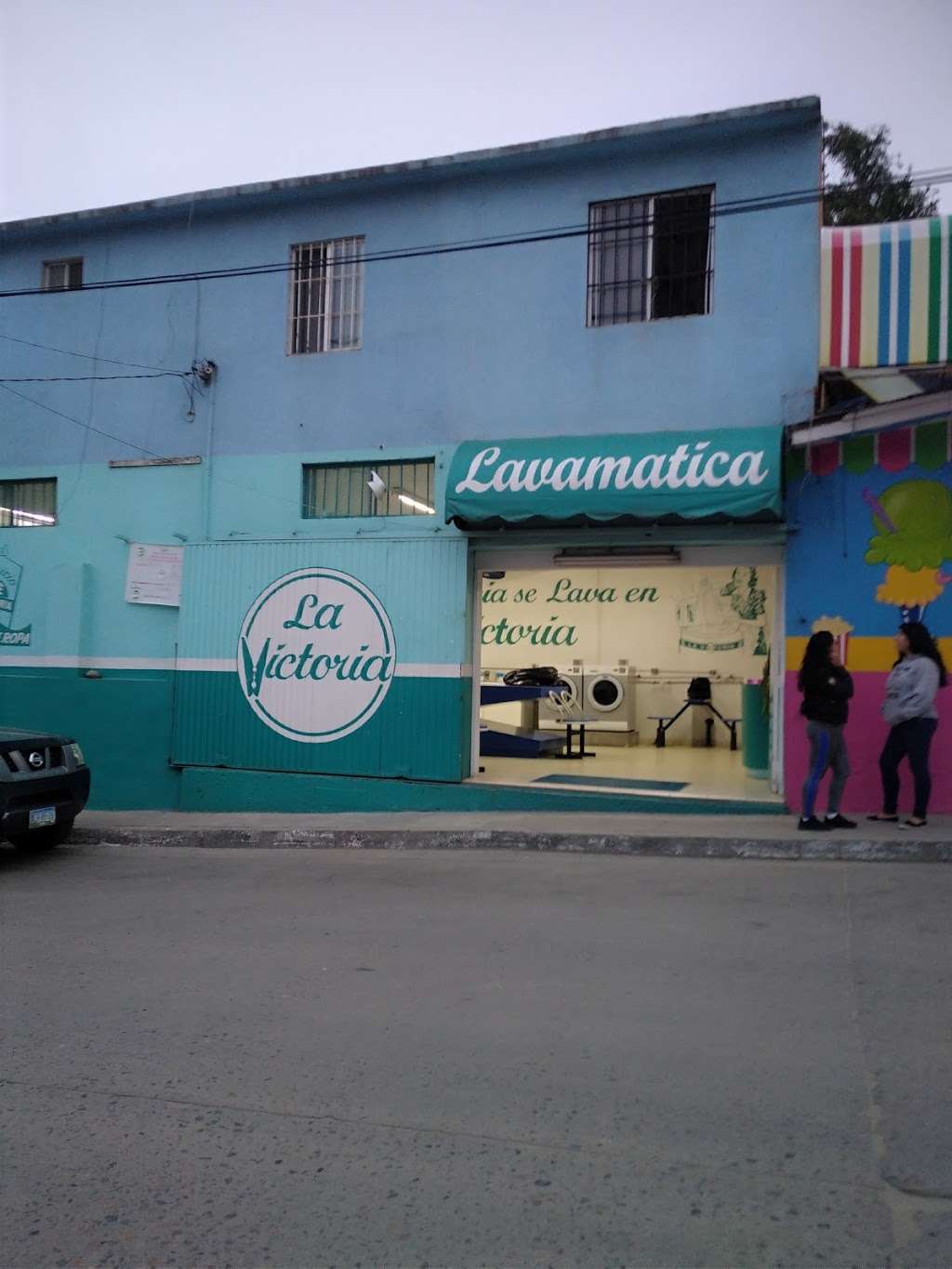 Lavamatica La Victoria | Rubén Amaya 616, Lazaro Cardenas, 22520 Tijuana, B.C., Mexico | Phone: 664 630 7829