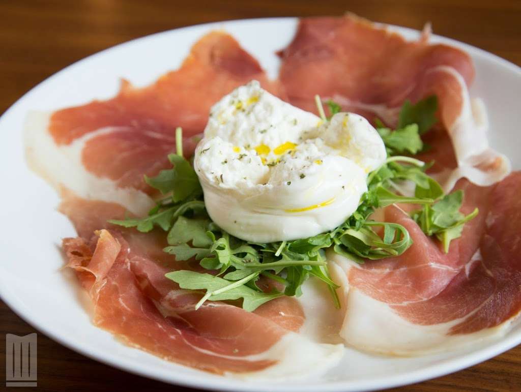 VIA UNO Cucina Italiana & Bar | 2810 Cabrillo Hwy N, Half Moon Bay, CA 94019, USA | Phone: (650) 560-8858