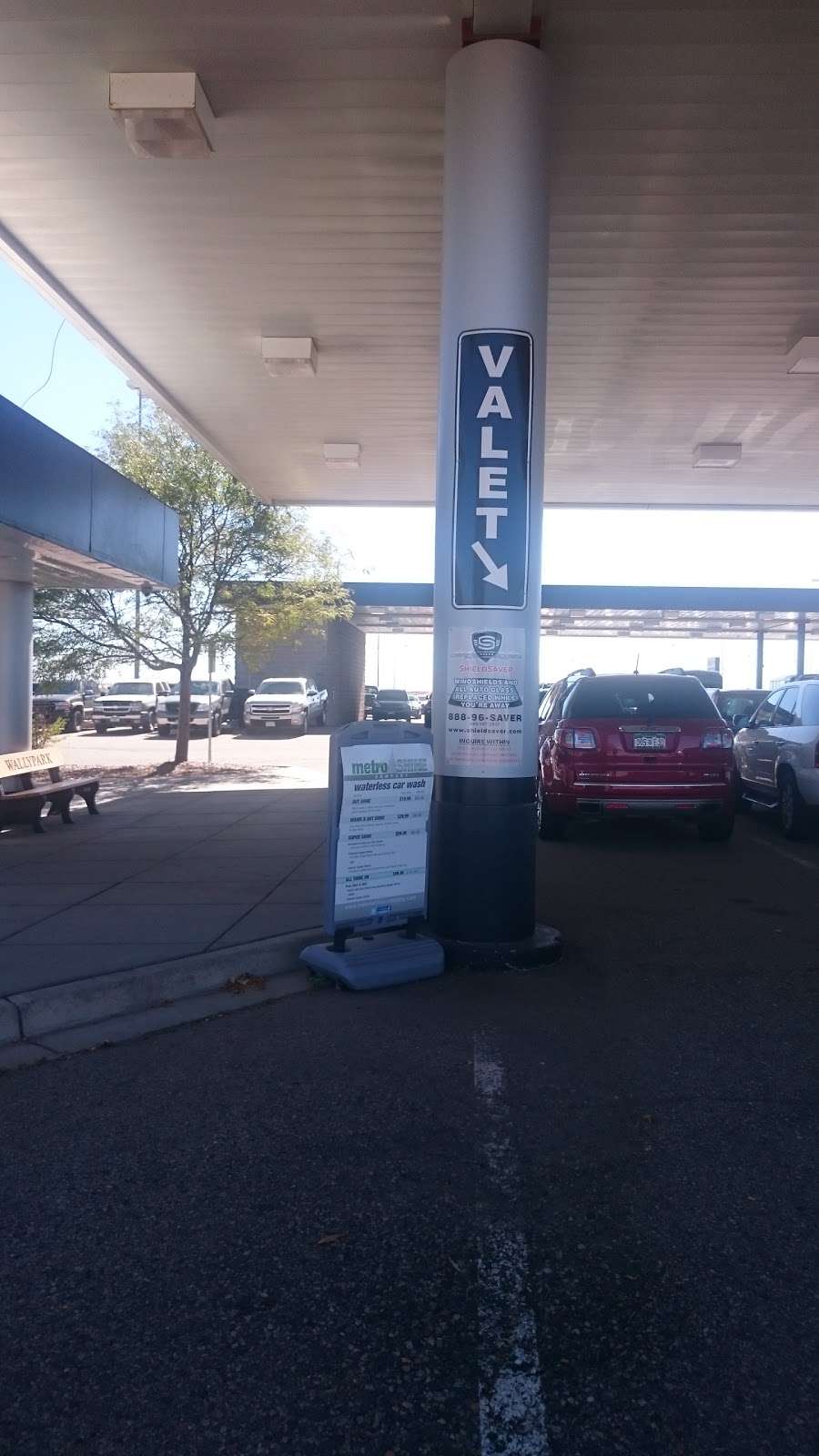 WallyPark Airport Parking Denver | 24200 E 78th Ave, Denver, CO 80249 | Phone: (303) 342-0500