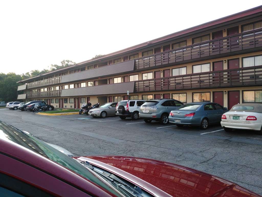 Red Roof Inn Washington, DC - Laurel | 12525 Laurel Bowie Rd, Laurel, MD 20708 | Phone: (301) 498-8811