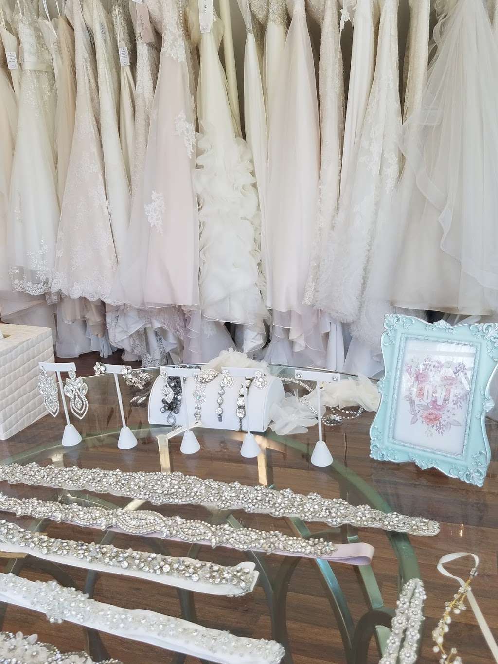 Fabulous Frocks Bridal | 14231 Market Square Dr, Huntersville, NC 28078 | Phone: (704) 727-0181