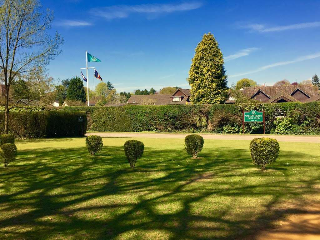 Peaford Simon | Walton Heath Golf Club/Deans La, Walton on the Hill, Tadworth KT20 7TP, UK | Phone: 01737 812152