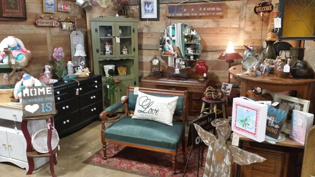 Main St. Antiques & Design Gallery | 500 S Main St, Mooresville, NC 28115, USA | Phone: (704) 746-3636