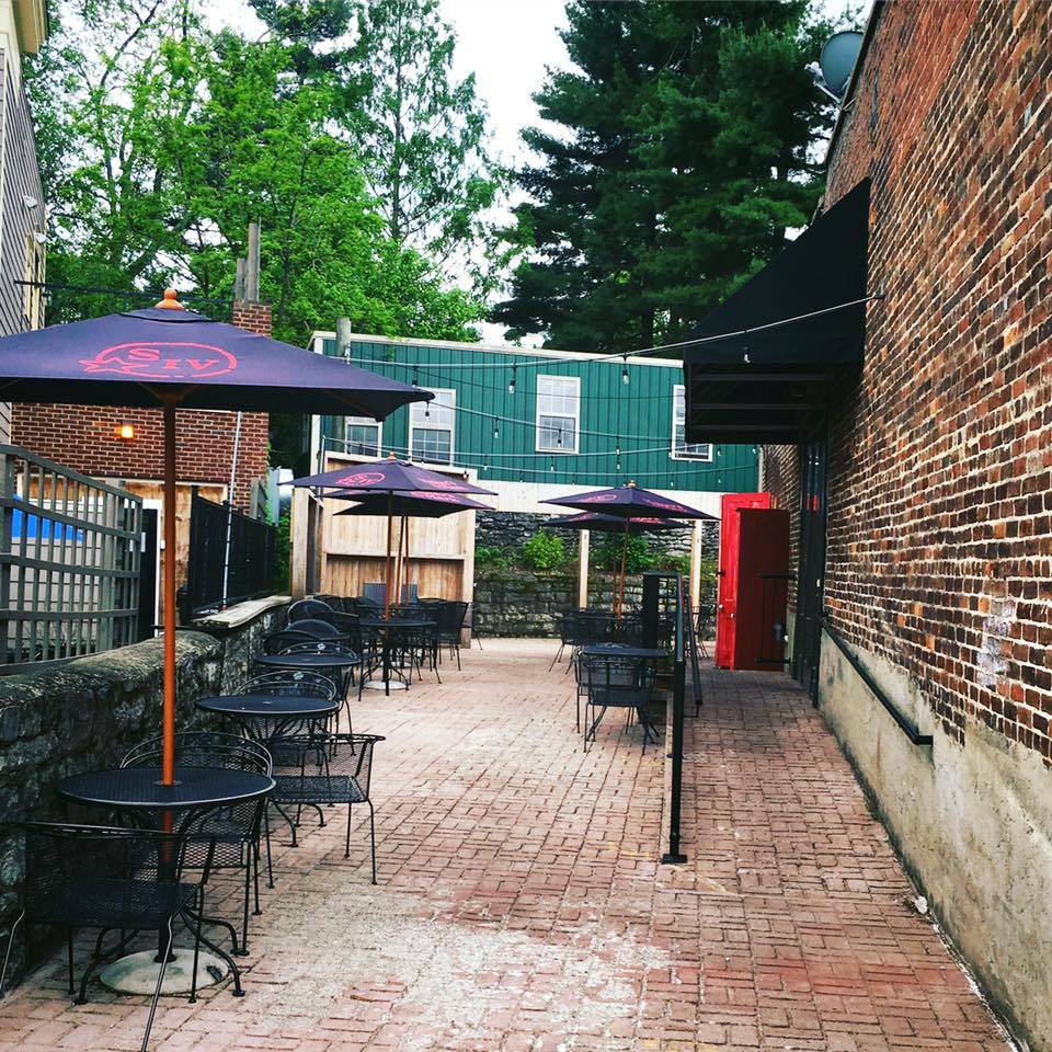 Mezzo Italian Cafe and Provisions | 131 E Main St, Midway, KY 40347, USA | Phone: (859) 846-4077