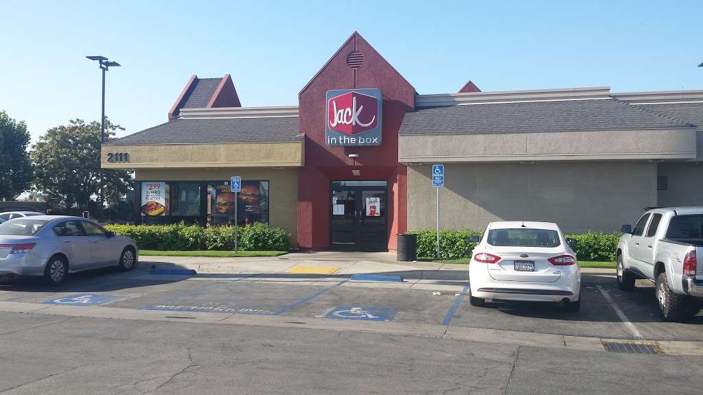 Jack in the Box | 2111 Taft Hwy, Bakersfield, CA 93313, USA | Phone: (661) 837-0212