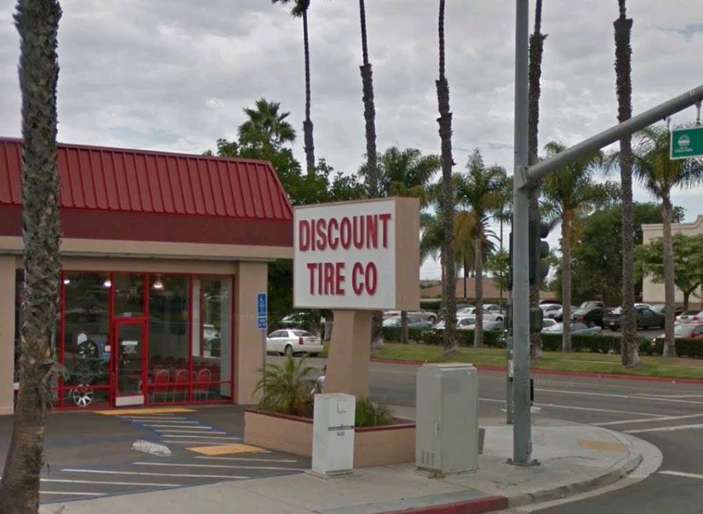 Discount Tire | 600 Broadway, Chula Vista, CA 91910, USA | Phone: (619) 426-2000