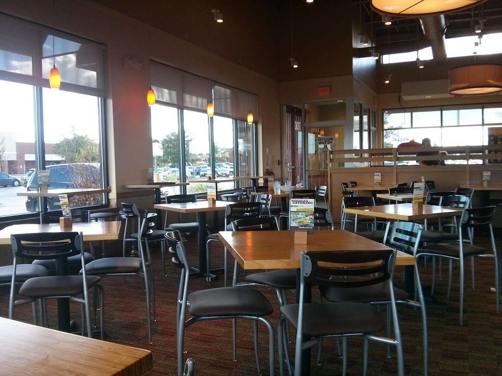 Noodles and Company | 700 N Milwaukee Ave, Vernon Hills, IL 60061, USA | Phone: (847) 816-3910