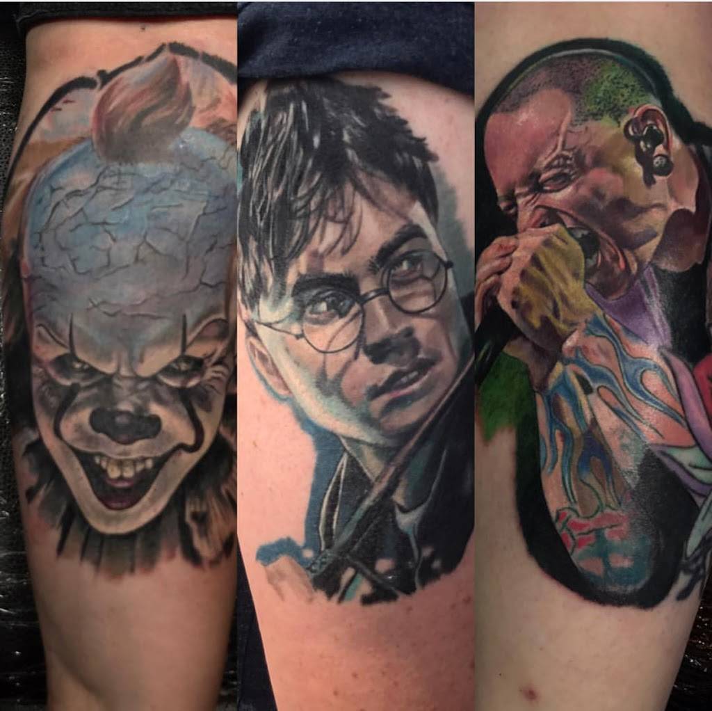 Scare The Bear Tattoo Studio | 3400 Harbor Ave SW, Seattle, WA 98126, USA | Phone: (253) 221-6454