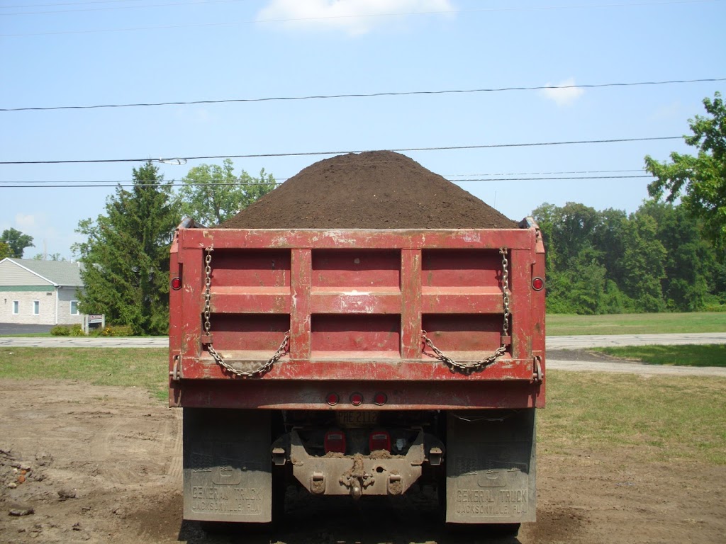 Scott Snyder Dump Truck Service | 3402 W Laskey Rd, Toledo, OH 43623, USA | Phone: (419) 460-2110
