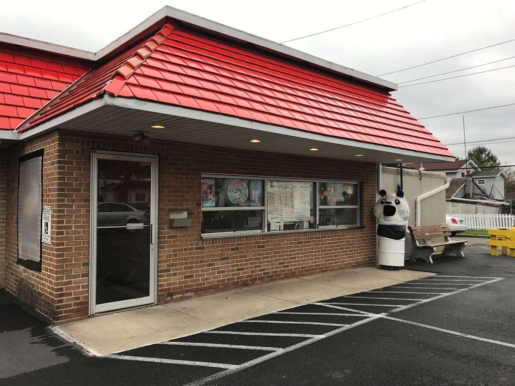 Mays Drive-In Restaurant | Centre St, Ashland, PA 17921, USA | Phone: (570) 875-4601