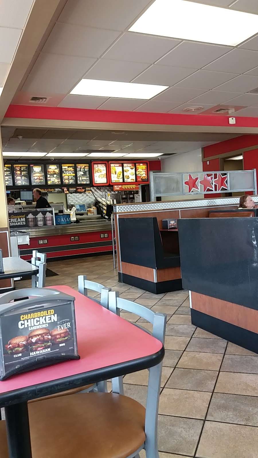 Hardees | 266 W Broad St, Groveland, FL 34736, USA | Phone: (352) 429-9377