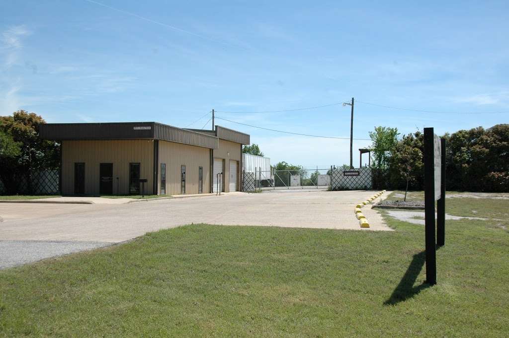 Trailer Leasing Solutions | 385 E Shady Grove Rd, Grand Prairie, TX 75050, USA | Phone: (972) 408-2370