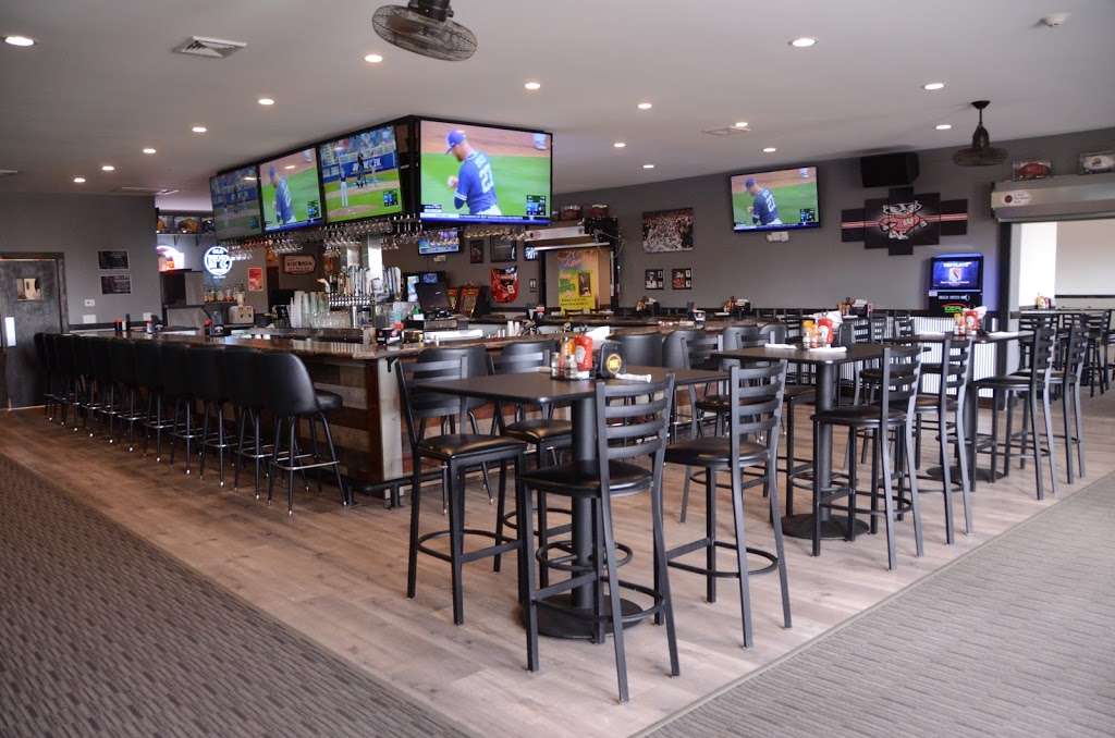 1175 Sports Eatery | 22840 Durand Ave, Kansasville, WI 53139, USA | Phone: (262) 864-2373