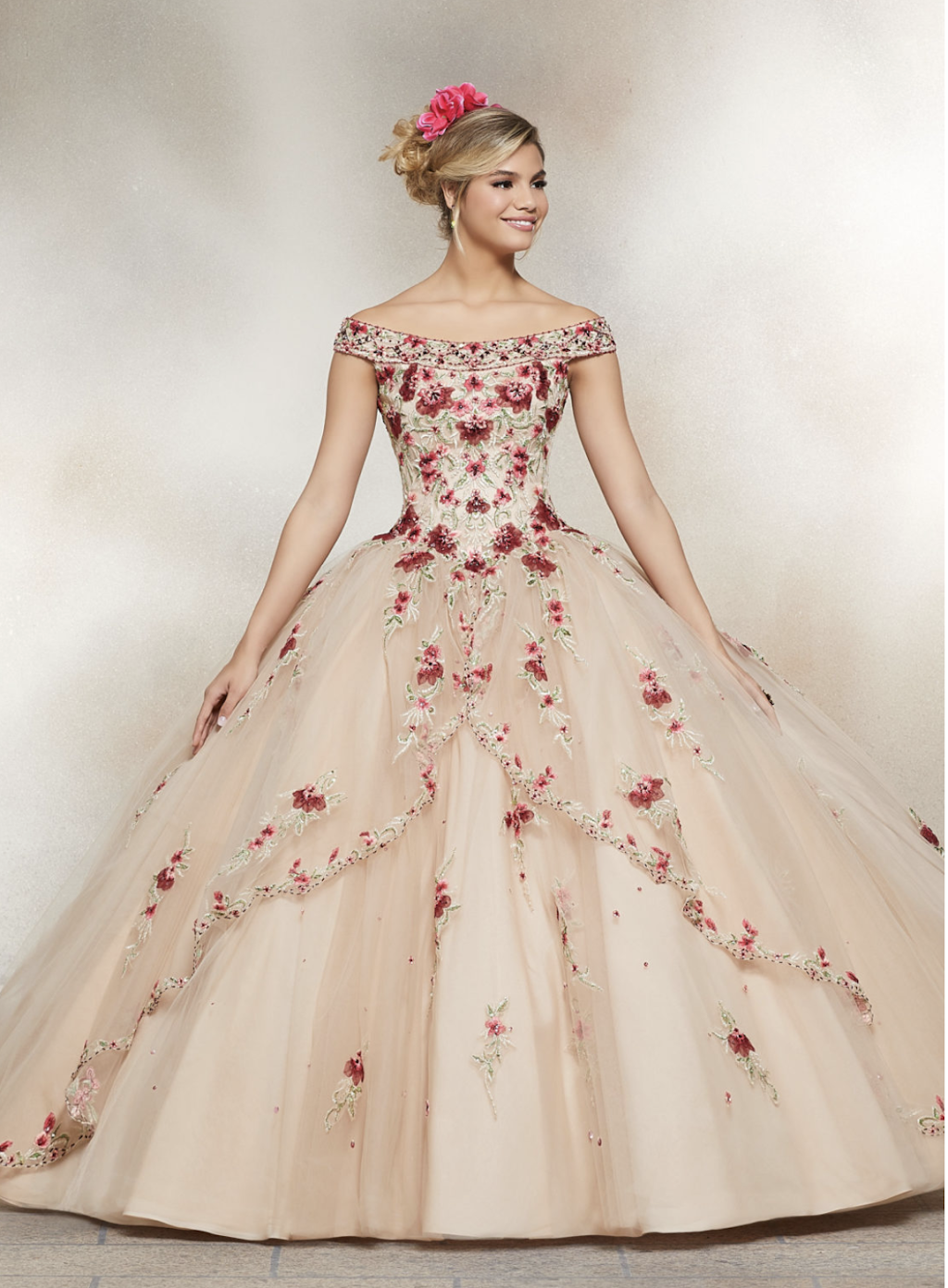 Nenas Bridal Boutique | 1725 E Charleston Blvd, Las Vegas, NV 89104, USA | Phone: (702) 600-5214