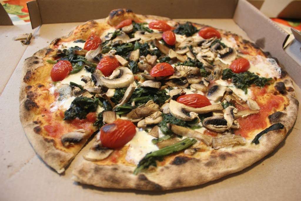 Rico Rinos Pizza | 13801 S School St, Riverdale, IL 60827, USA | Phone: (708) 841-9272