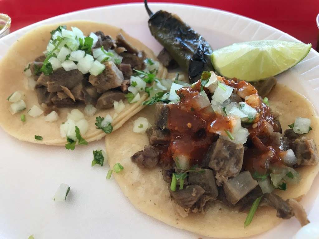 Tacos El Gavilan | 887 S Azusa Ave, Azusa, CA 91702, USA | Phone: (626) 969-1011