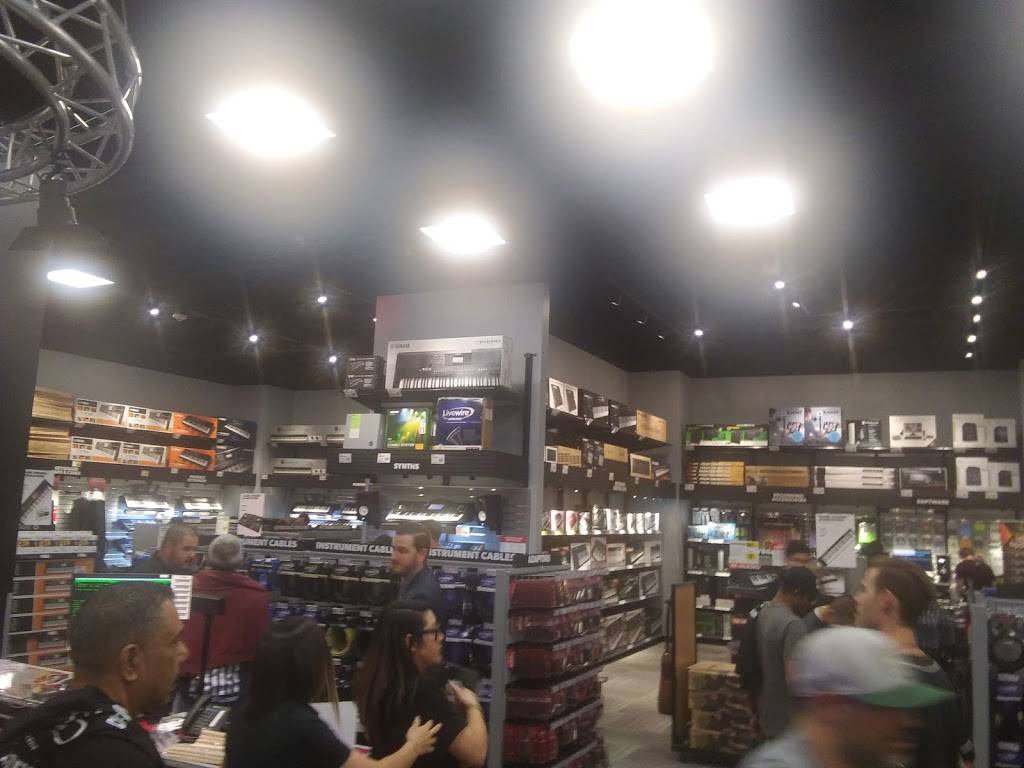 Guitar Center | 3000 Market Pl Dr, Monterey Park, CA 91755, USA | Phone: (323) 278-2052