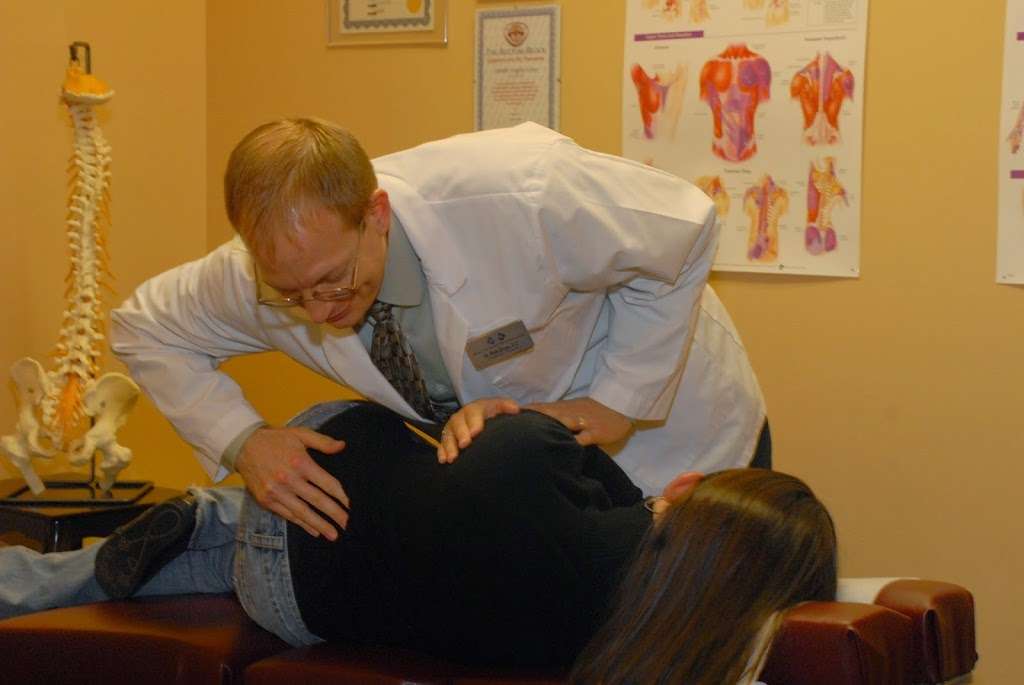 Quality Care Chiropractic | 2460 S Eola Rd, Aurora, IL 60503 | Phone: (630) 499-2225