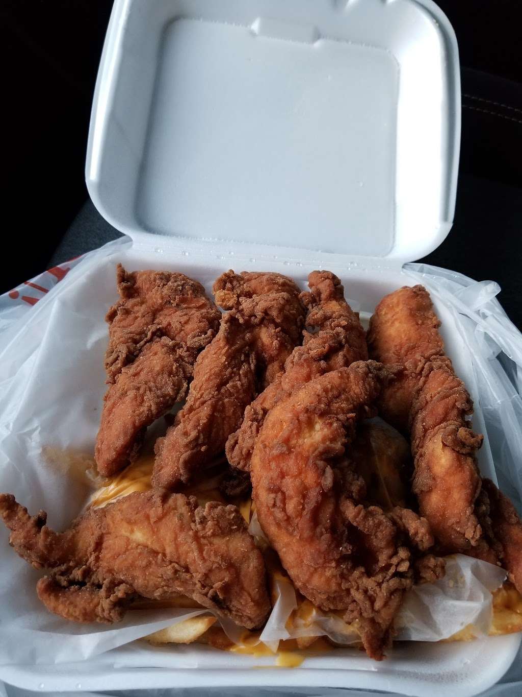 Mauri Brothers Chicken & Fish | 9844 E 21st St, Indianapolis, IN 46229, USA | Phone: (317) 802-7800