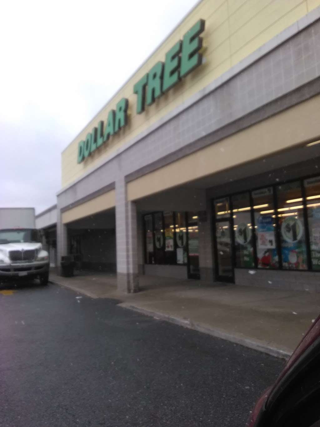 Dollar Tree | 229 Tippin Dr, Thurmont, MD 21788 | Phone: (240) 288-9688
