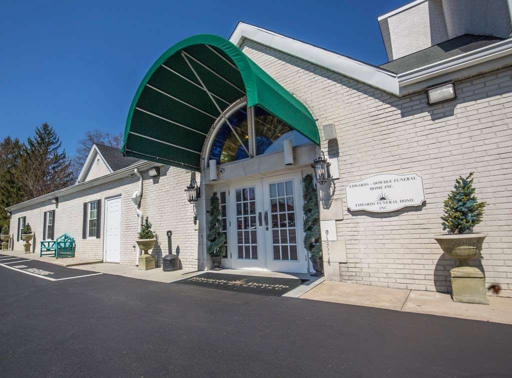 Edwards-Dowdle Funeral Home | 64 Ashford Ave, Dobbs Ferry, NY 10522, USA | Phone: (914) 693-3330