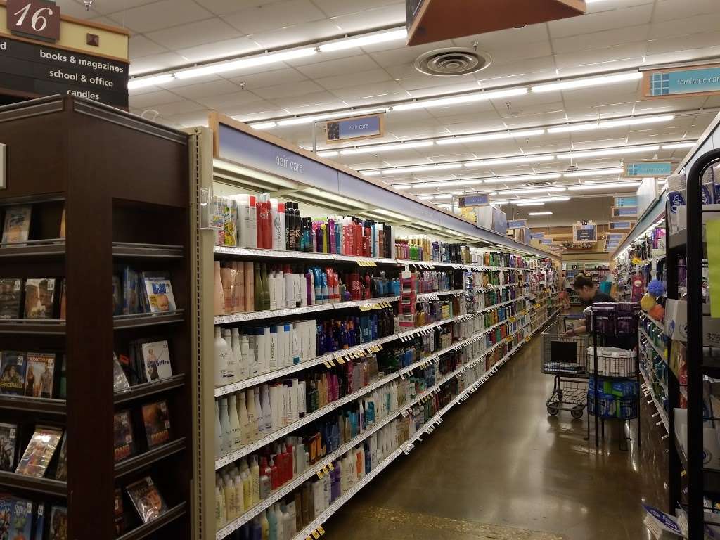 Kroger | 1930 E Main St, Plainfield, IN 46168, USA | Phone: (317) 839-7961