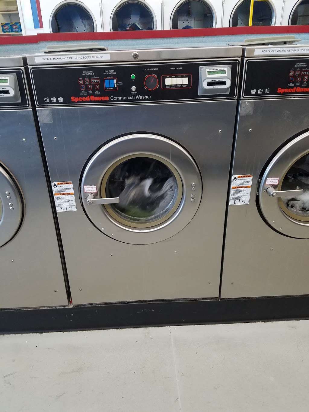 Las Vegas Coin Laundry #1 | 3860 S Nellis Blvd #103, Las Vegas, NV 89121 | Phone: (702) 434-5708