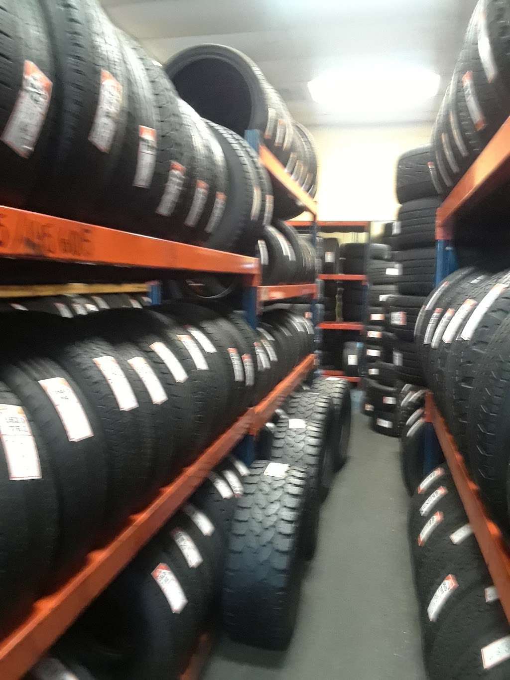 Rayford Tire Shop | 1523 Rayford Rd, Spring, TX 77386, USA | Phone: (281) 292-3341