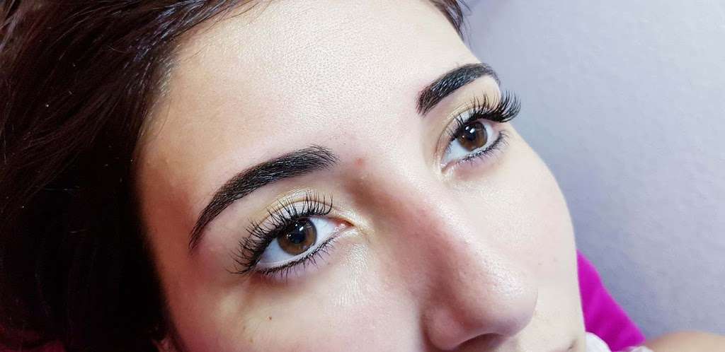 Goddess Lashes | 1100 Bel Aire Dr E, Pembroke Pines, FL 33027, USA | Phone: (786) 326-6463