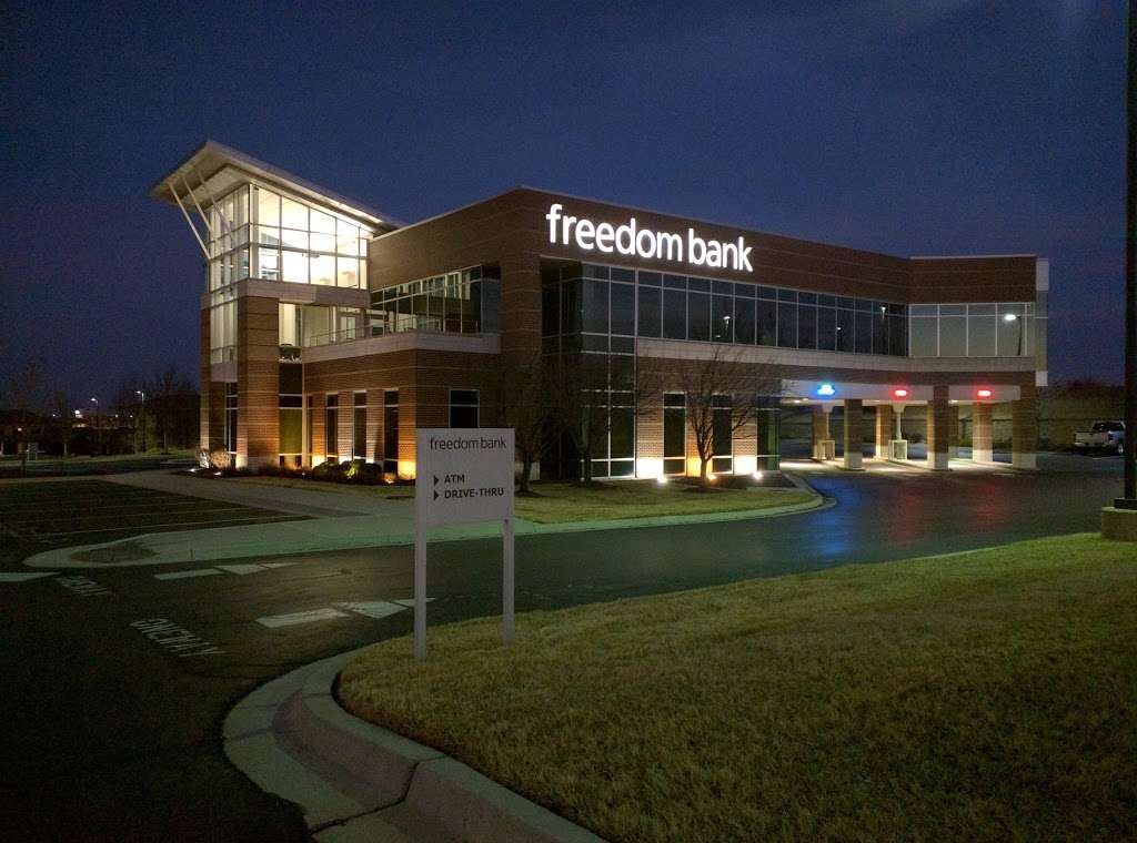 Freedom Bank | 6640 W 143rd St, Overland Park, KS 66223, USA | Phone: (913) 563-5600