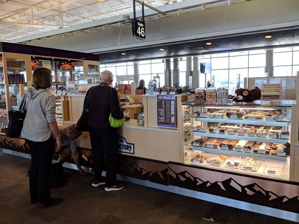 Rocky Mountain Chocolate Factory | 7800 Airport Blvd, Houston, TX 77061, USA