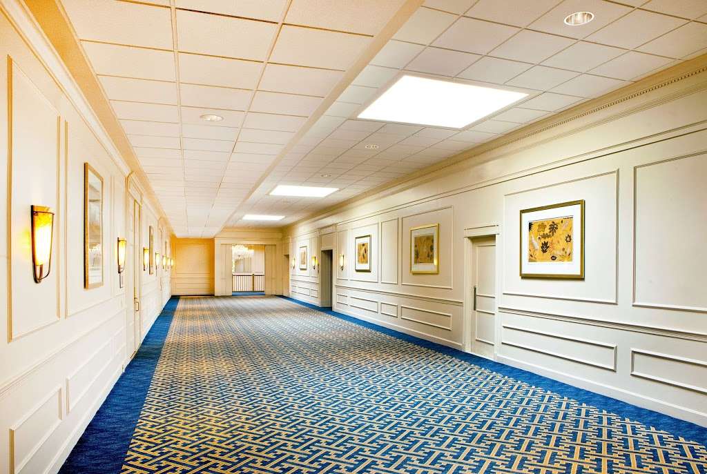Sheraton Framingham Hotel & Conference Center | 1657 Worcester Rd, Framingham, MA 01701, USA | Phone: (508) 879-7200