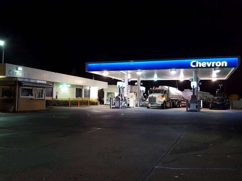 Bellevue Chevron Gas & Tiki Car Wash | 11909 NE 8th St, Bellevue, WA 98005, USA | Phone: (425) 455-4787