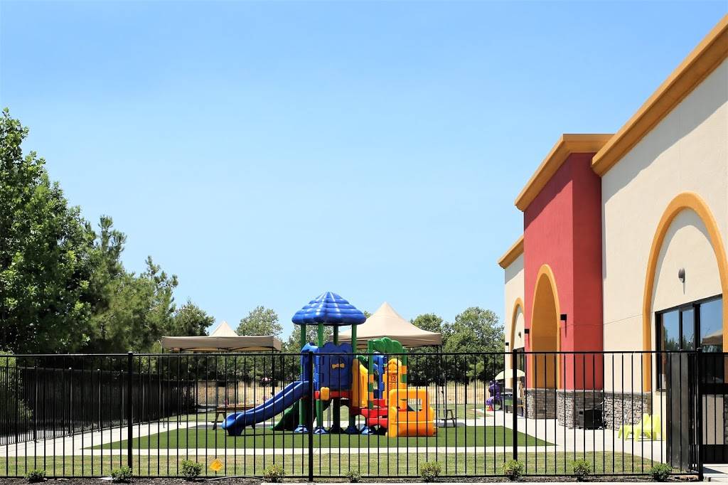 Growing Brilliant Preschool Natomas | 2040 Club Center Dr, Sacramento, CA 95835, USA | Phone: (916) 900-4222