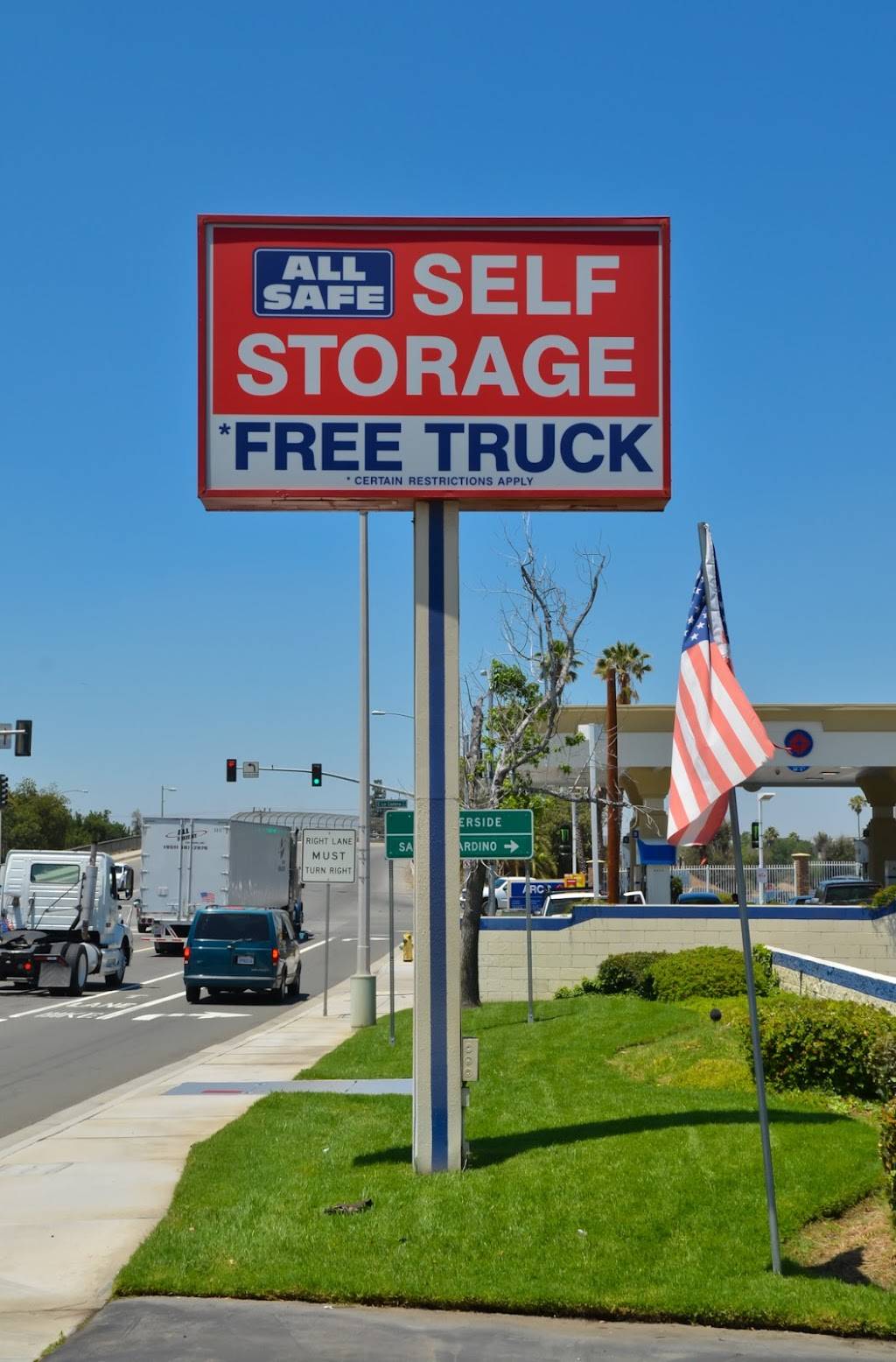 AllSafe Freeway Storage | 1807 Columbia Ave, Riverside, CA 92507, USA | Phone: (951) 781-6659