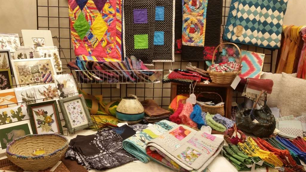 Philadelphia Guild of Hand Weavers | 3705 Main St, Philadelphia, PA 19127 | Phone: (215) 487-9690