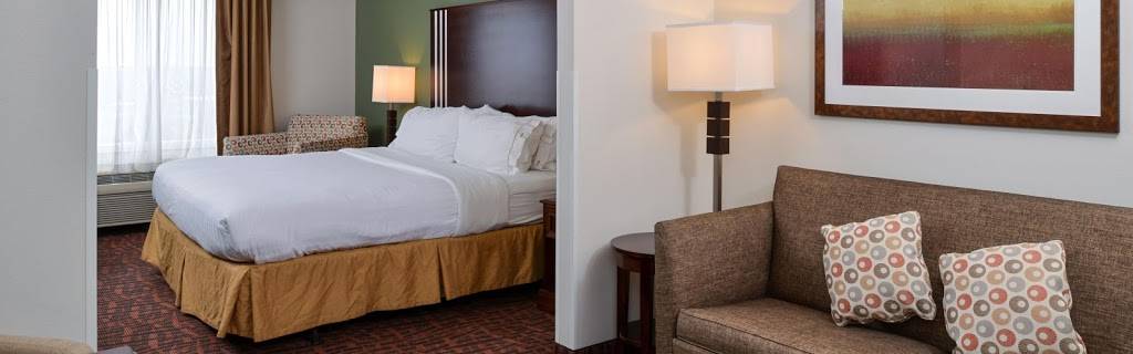 Holiday Inn Express & Suites Cherry Hills | 6939 N 102nd Cir, Omaha, NE 68122, USA | Phone: (402) 505-8181