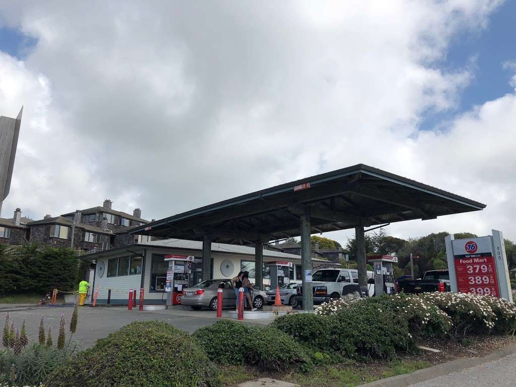Tides '76 Gas Station & Market 900 CA1, Bodega Bay, CA 94923, USA