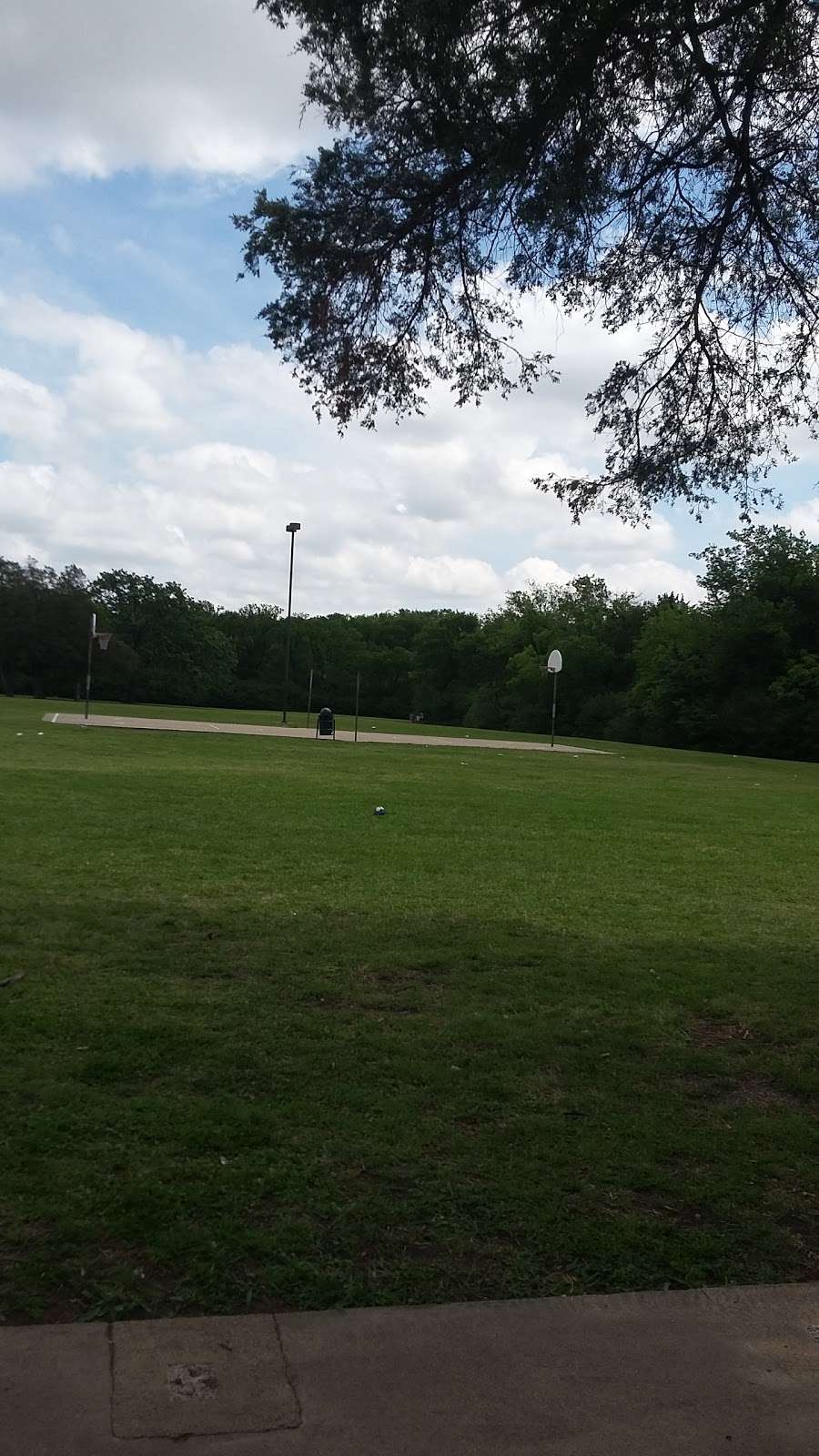 Saint Augustine Park | 1500 Saint Augustine, Dallas, TX 75217, USA | Phone: (214) 670-4100